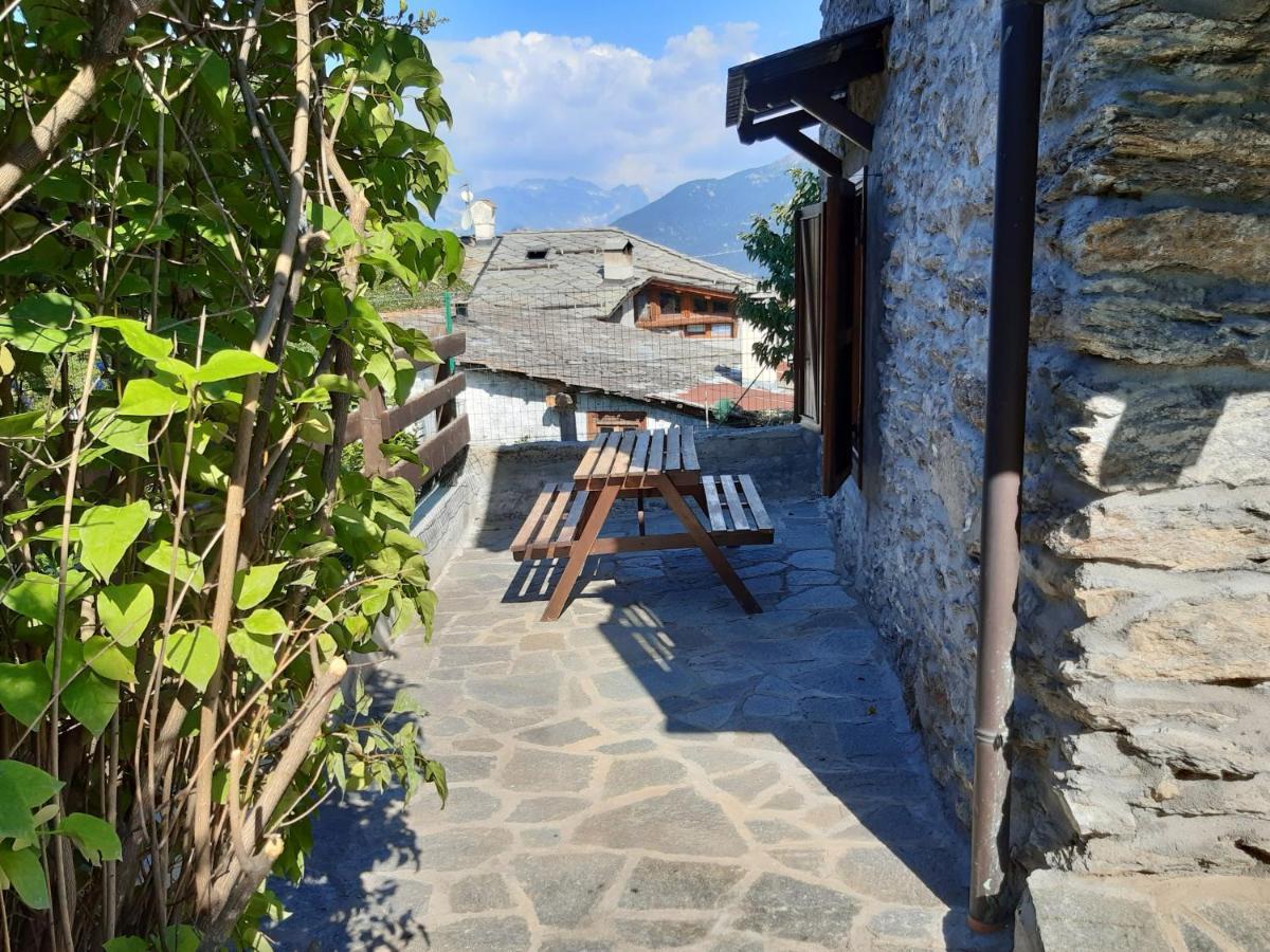 Apartamento Sauze d'Oulx with garden, ciâbőt la garitüla Exterior foto