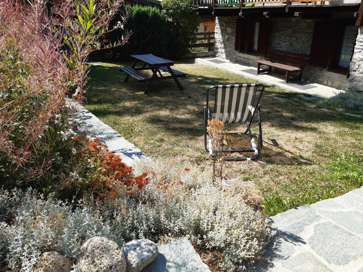 Apartamento Sauze d'Oulx with garden, ciâbőt la garitüla Exterior foto